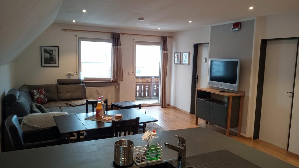 Etagenwohnung Weilheim in Oberbayern - 1.5 Zimmer, 40 m&sup2;, 1.200&euro; | Angebot:24640149