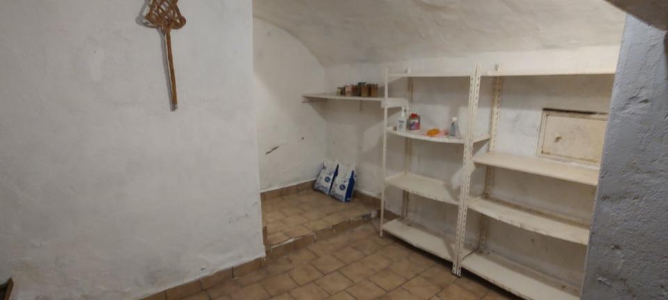 Mehrfamilienhaus, Wohnhaus Hettstedt - 10 Zimmer, 165 m&sup2;, 104.000&euro; | Angebot:25375505