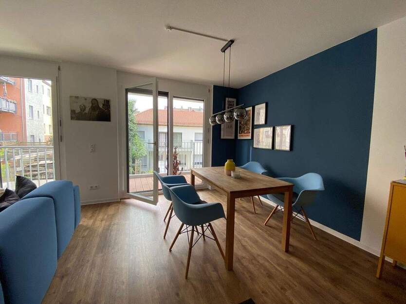 Moderne 2-Zimmer-Wohnung mit Einbauküche und großem Balkon! 2 zimmer