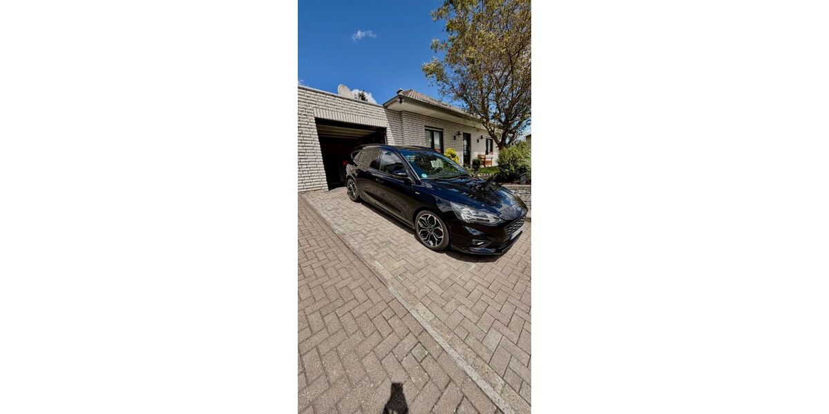 Ford Focus 104.000 km 14.500 &euro; Haiger 35708