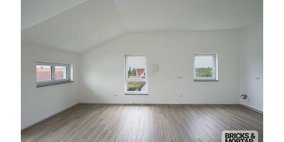 Etagenwohnung Deiningen - 4 Zimmer, 95 m&sup2;, 389.000&euro; | Angebot:25670013