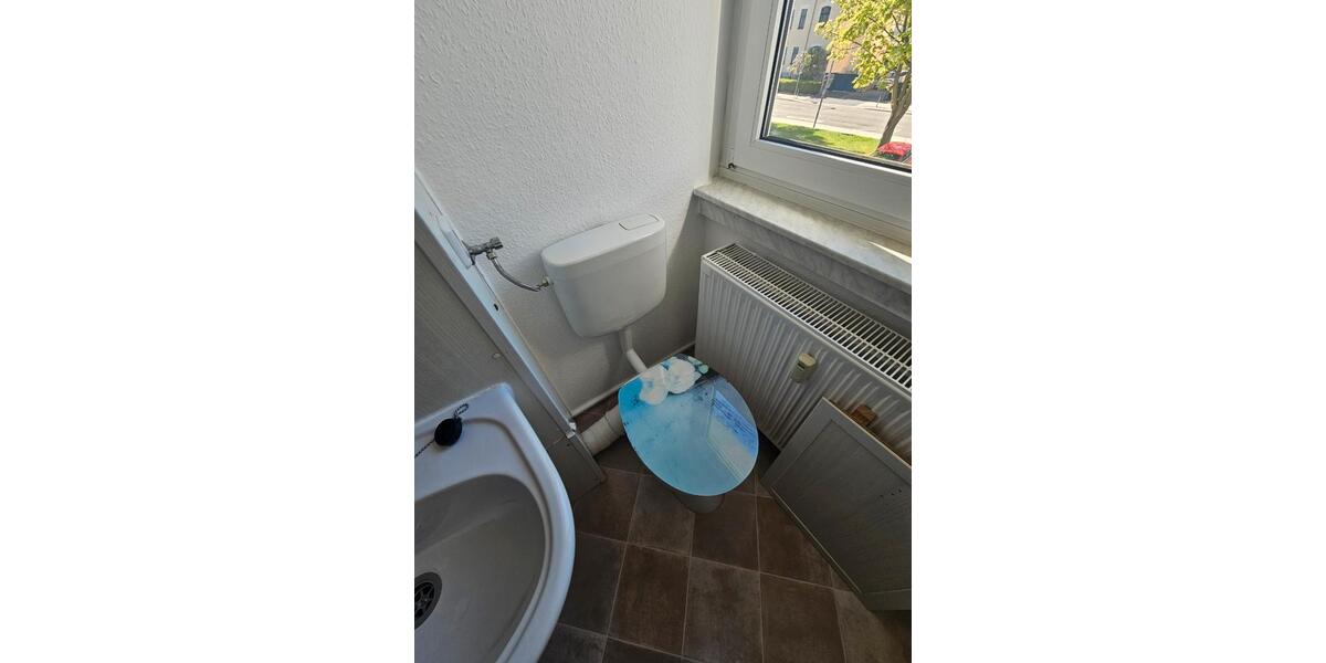 Etagenwohnung Altenburg - 2 Zimmer, 50 m&sup2;, 300&euro; | Angebot:26380937