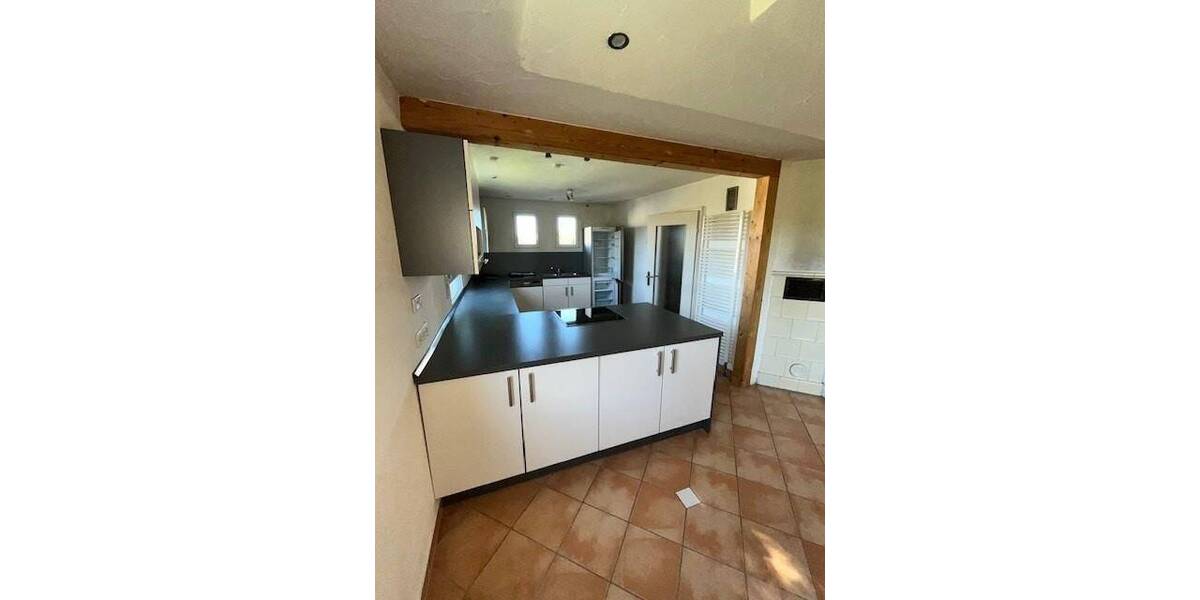 Einfamilienhaus Sankt Georgen im Schwarzwald Stadtgebiet - 7 Zimmer, 200 m&sup2;, 356.000&euro; | Angebot:26787023