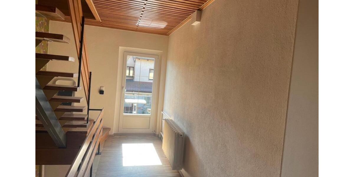 Einfamilienhaus Weinböhla - 6 Zimmer, 170 m&sup2;, 300.000&euro; | Angebot:26677128