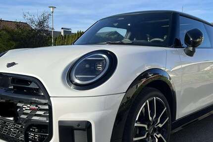 Mini John Cooper Works 7.315 km 29.900 &euro; Feldkirchen 94351