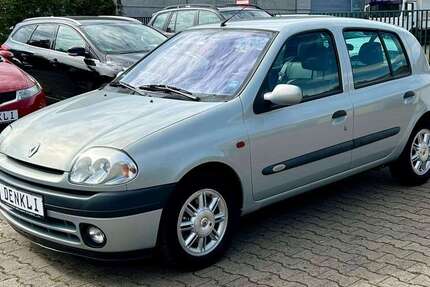 Renault Clio 133.000 km 1.999 &euro; Lengerich 49525