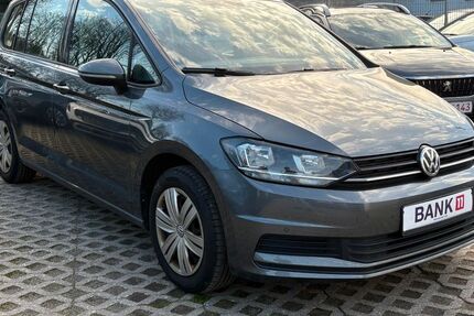 VW Touran 226.987 km 7.900 &euro; Würselen 52146