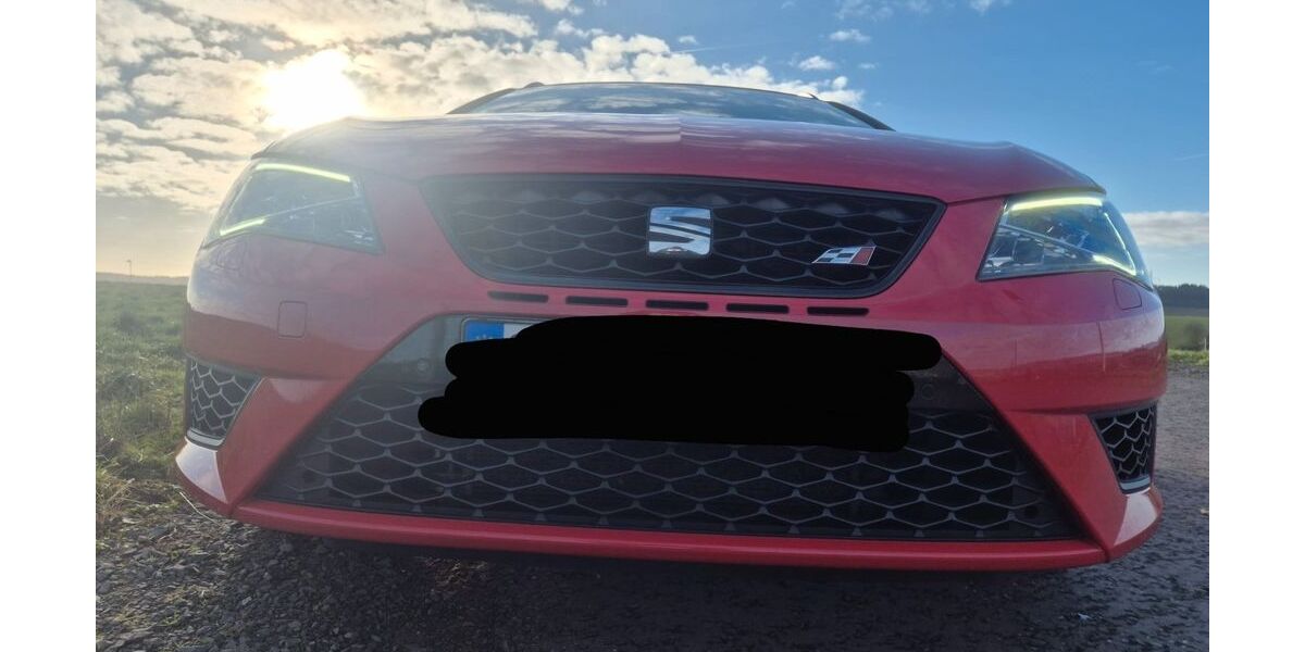 Seat Leon 78.620 km 19.999 &euro; Frankenberg 35066