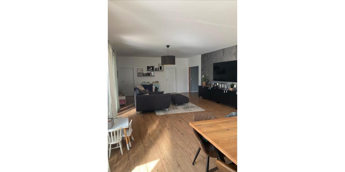 Bungalow Emmendorf - 4 Zimmer, 143 m&sup2;, 470.000&euro; | Angebot:27096196