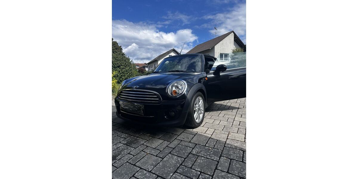 Mini Cooper Cabrio 98.500 km 8.499 &euro; Großenlüder 36137
