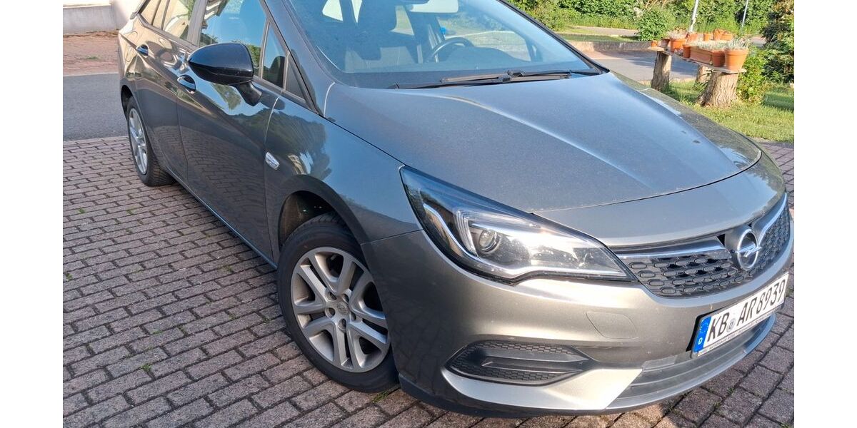 Opel Astra 51.500 km 8.950 &euro; Burgwald 35099