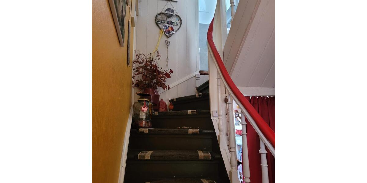 Doppelhaushälfte Velbert Pöthen - 4 Zimmer, 119 m&sup2;, 1.300&euro; | Angebot:25901392