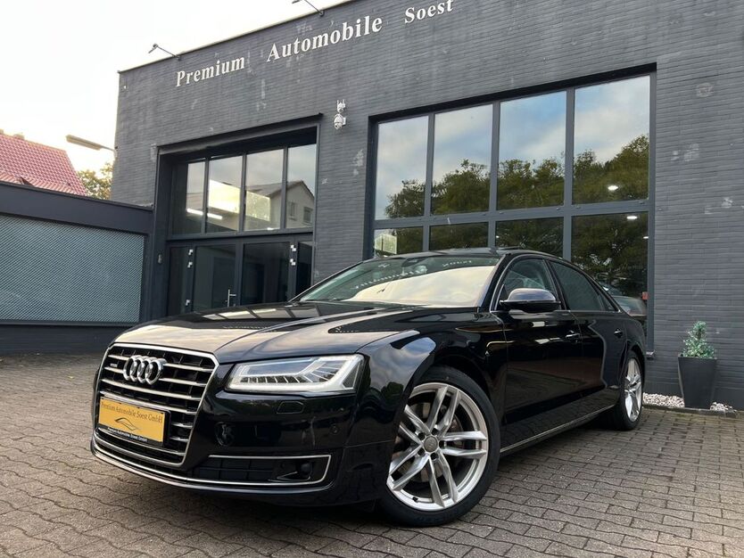 Audi A8 125.000 km 32.990 € Soest 59494