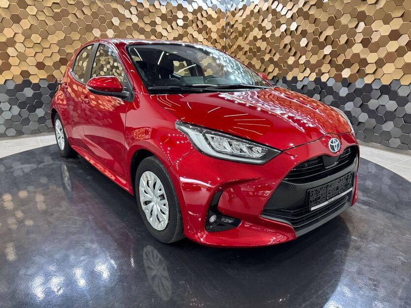Toyota Yaris 29.750 km 17.498 € Eisenberg 67304