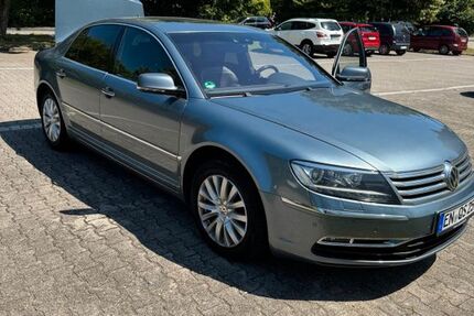 VW Phaeton