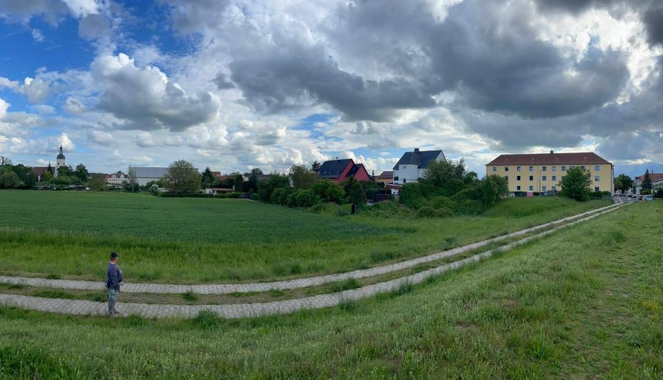 Mehrfamilienhaus, Wohnhaus Riesa Canitz - 12 Zimmer, 260 m&sup2;, 259.000&euro; | Angebot:26649237
