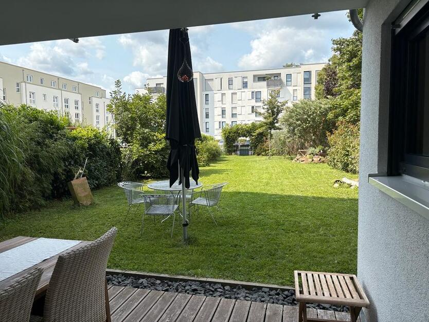Seltene, 4Zimmer Wohnung, Gartenparadies, E-Ladesäule, Hanau