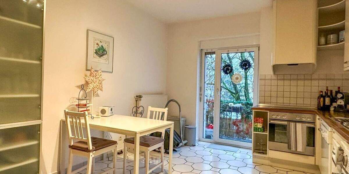Etagenwohnung Mannheim Oststadt - 2 Zimmer, 90 m&sup2;, 320.000&euro; | Angebot:24991259