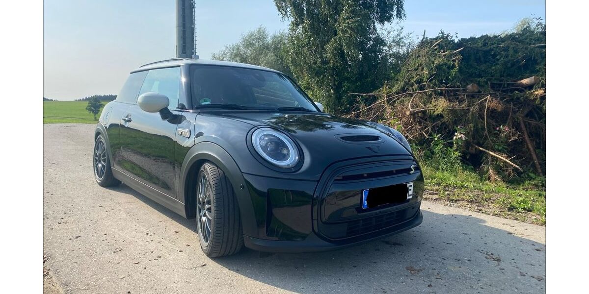 Mini Cooper SE 45.200 km 20.499 &euro; Oberschönegg 87770