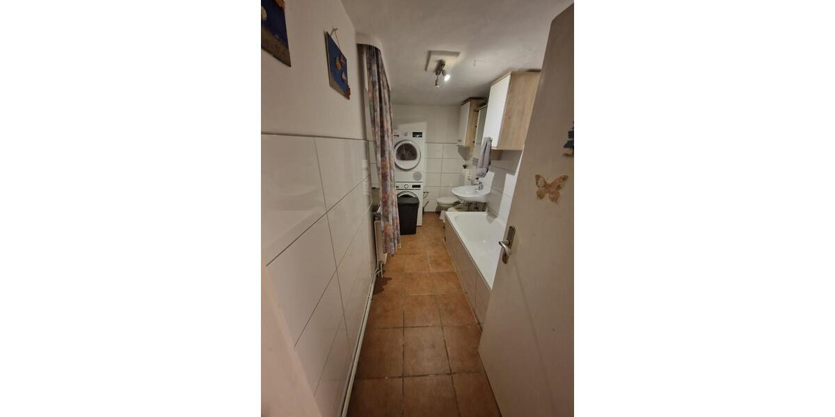 Einfamilienhaus Frielendorf - 5 Zimmer, 146 m&sup2;, 79.900&euro; | Angebot:26857805