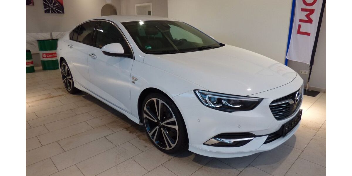Opel Insignia 99.999 km 18.990 &euro; Ahorntal 95491