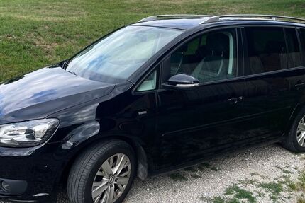 VW Touran 160.000 km 9.400 &euro; Eiselfing 83549