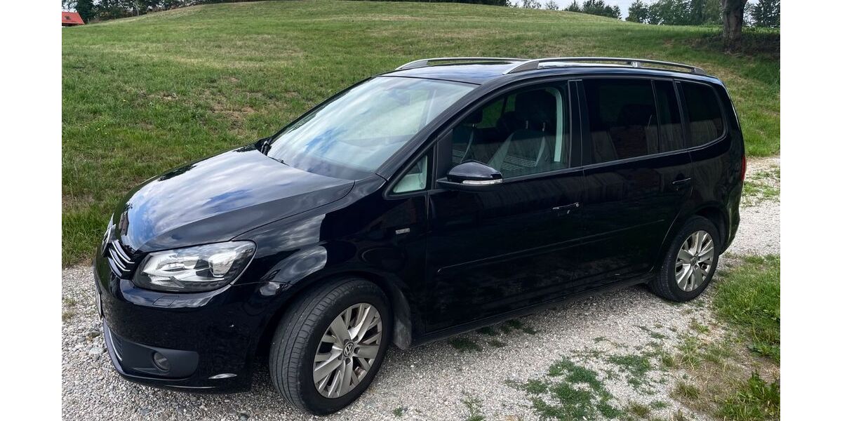 VW Touran 160.000 km 9.400 &euro; Eiselfing 83549