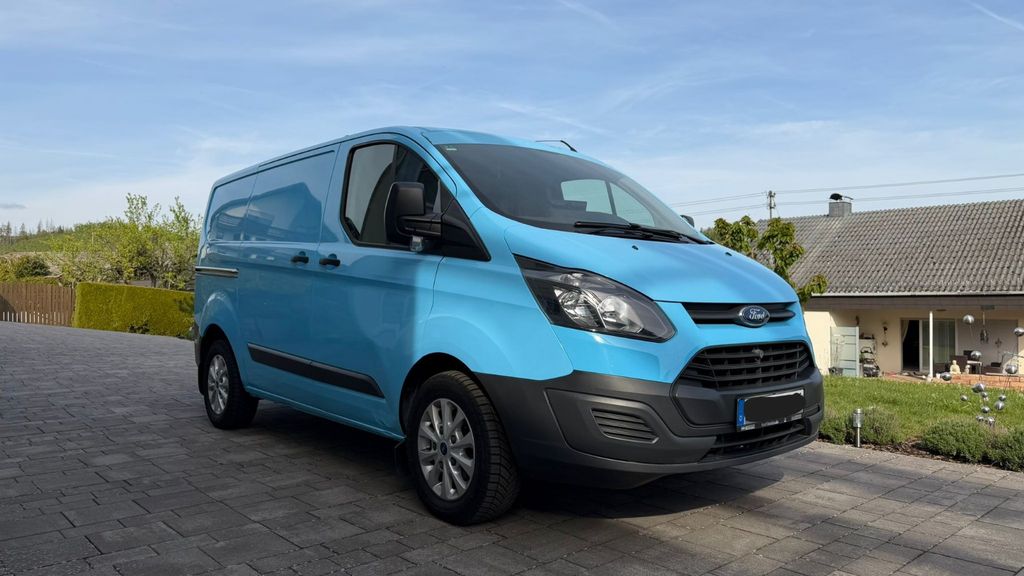 Ford Transit Custom 136.200 km 12.100 &euro; Haiger 35708