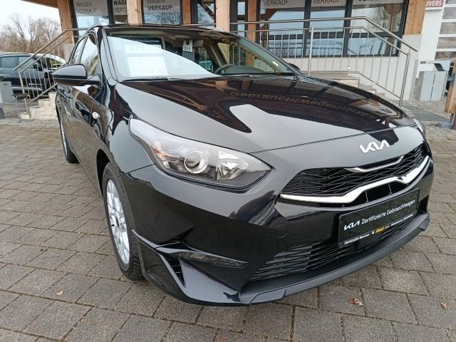 Kia ceed / Ceed 19.056 km 21.990 &euro; Höhenkirchen-Siegertsbrunn 85635