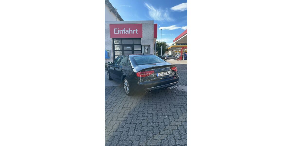 Audi A4 192.000 km 12.999 € Wiesbaden 65183