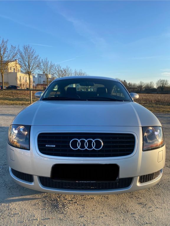 Audi TT 21.585 km 22.999 € Ingolstadt 85051