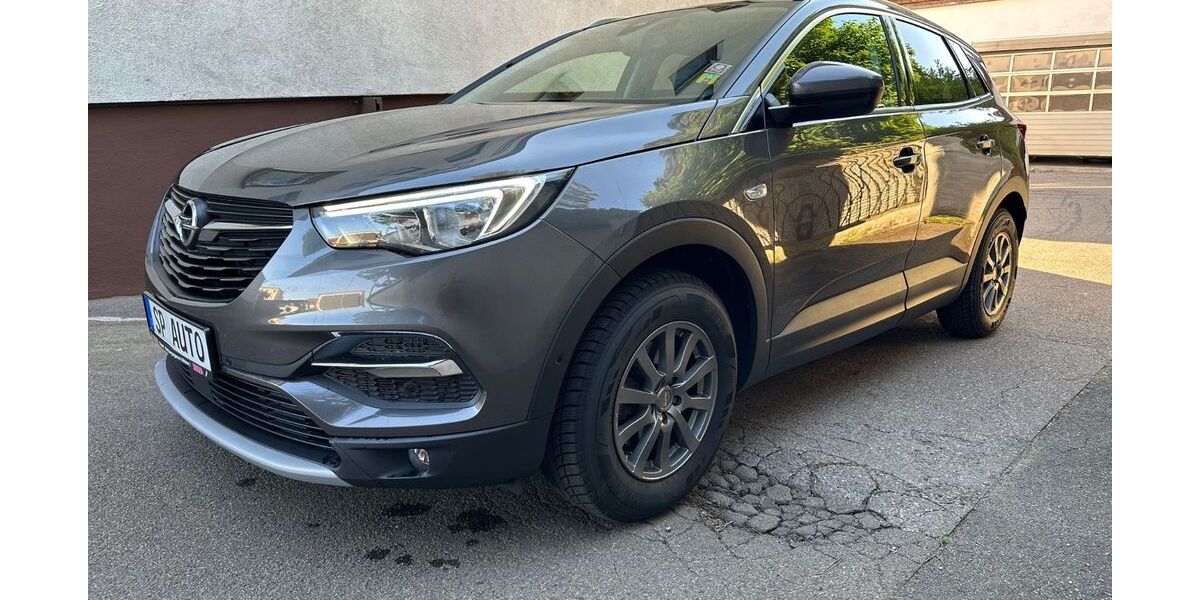 Opel Grandland (X) 98.000 km 14.990 € Neu-Ulm (Pfuhl) 89233