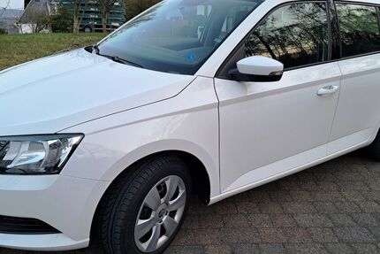 Skoda Fabia 41.000 km 12.499 &euro; Karlsruhe-Grötzingen 76229