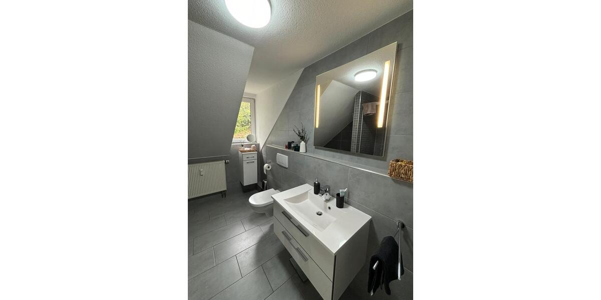 Dachgeschoßwohnung Diez - 3 Zimmer, 103 m&sup2;, 319.000&euro; | Angebot:25146382