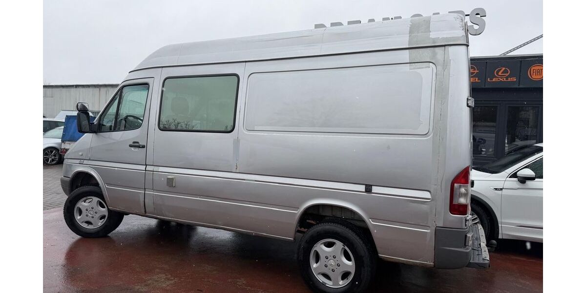 Mercedes-Benz Sprinter 265.000 km 14.900 &euro; berlin 12681