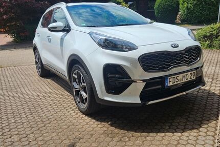 Kia Sportage 121.000 km 14.999 &euro; Freudenstadt 72250