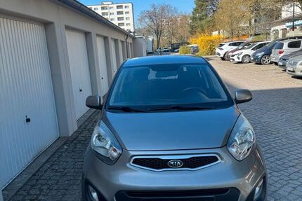 Kia Picanto 159.000 km 4.500 &euro; Berlin 12107