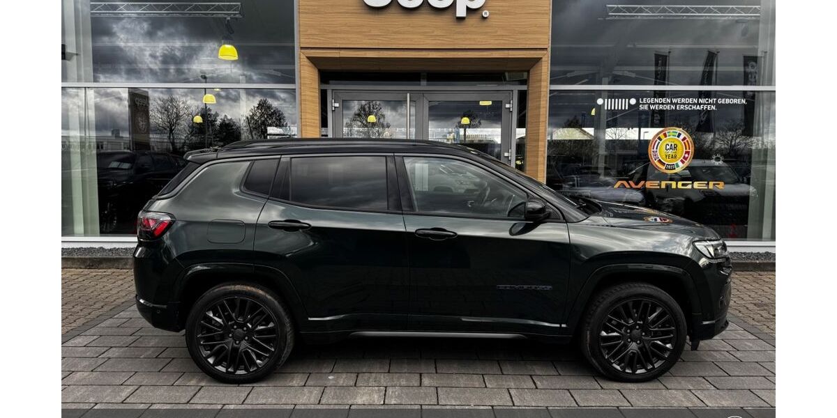 Jeep Compass 63.450 km 22.590 &euro; Aschaffenburg 63741