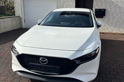 Mazda 3 40.378 km 22.000 &euro; Königswinter 53639