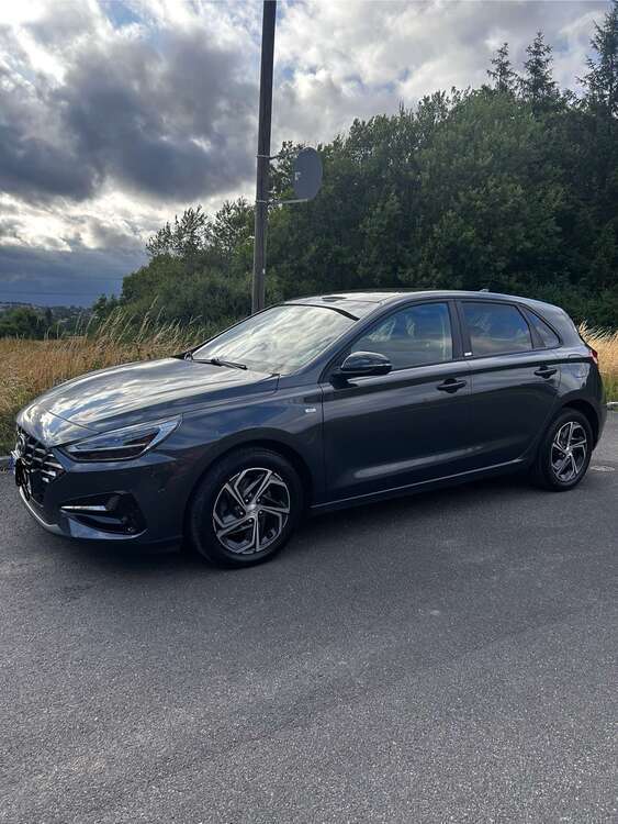i30