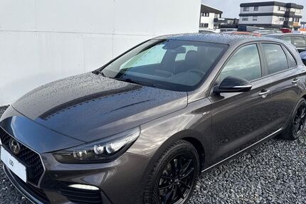 Hyundai i30 98.250 km 14.850 &euro; Mülheim Kärlich bei Koblenz 56218