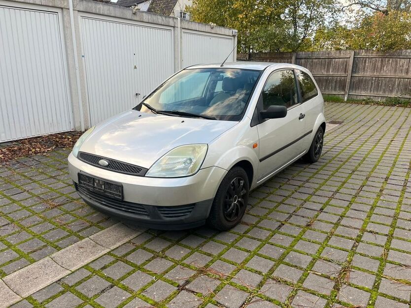 Ford Fiesta 220.000 km 1.970 € Hannover 30657