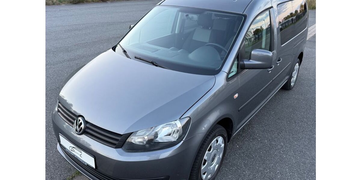 VW Caddy 140.450 km 14.990 € Peine 31226