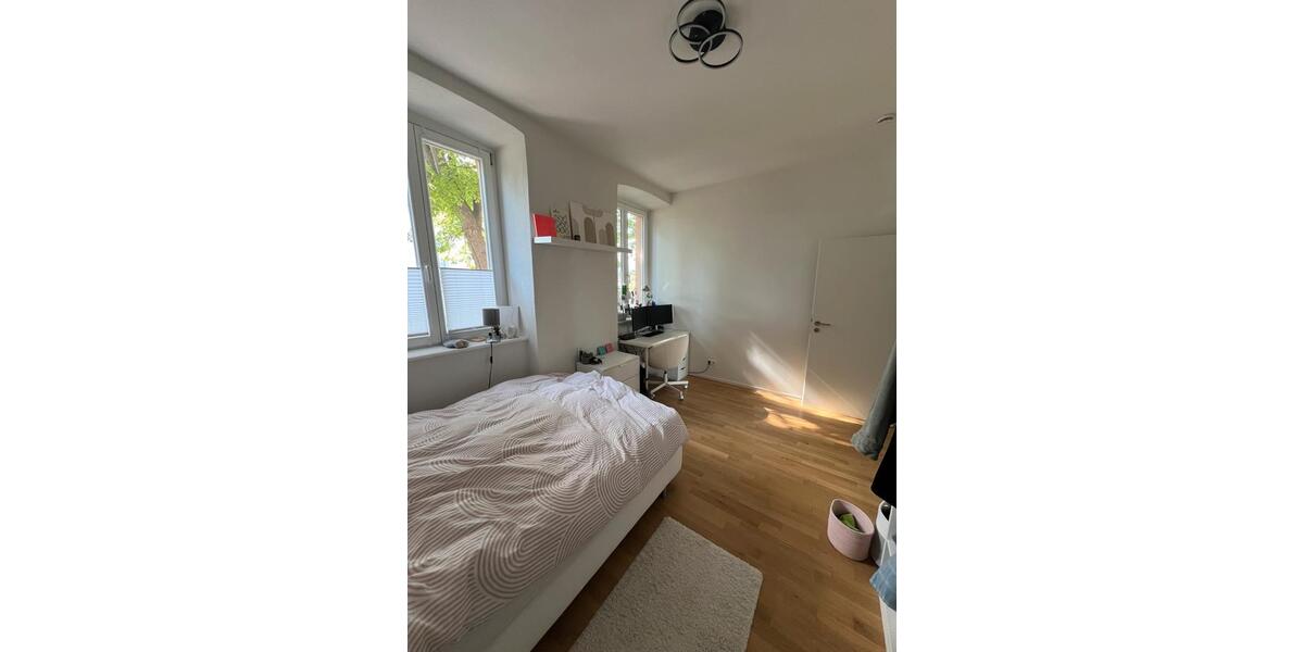 Etagenwohnung Heitersheim - 1 Zimmer, 12 m&sup2;, 593&euro; | Angebot:26424769