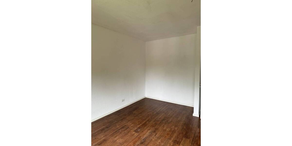 Etagenwohnung Bremen Kattenturm - 2 Zimmer, 85 m&sup2;, 750&euro; | Angebot:26628741