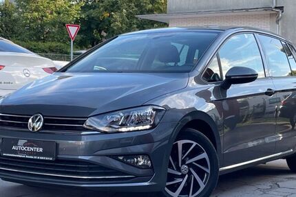 VW Golf Sportsvan