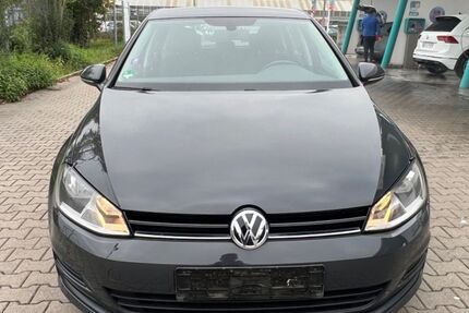 VW Golf 119.900 km 11.999 € Germersheim 76726