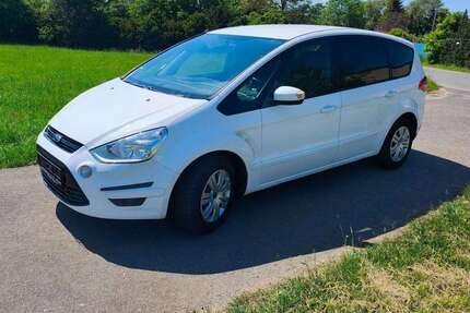 Ford S-Max 109.600 km 9.990 &euro; Hirschstein OT Bahra 01594
