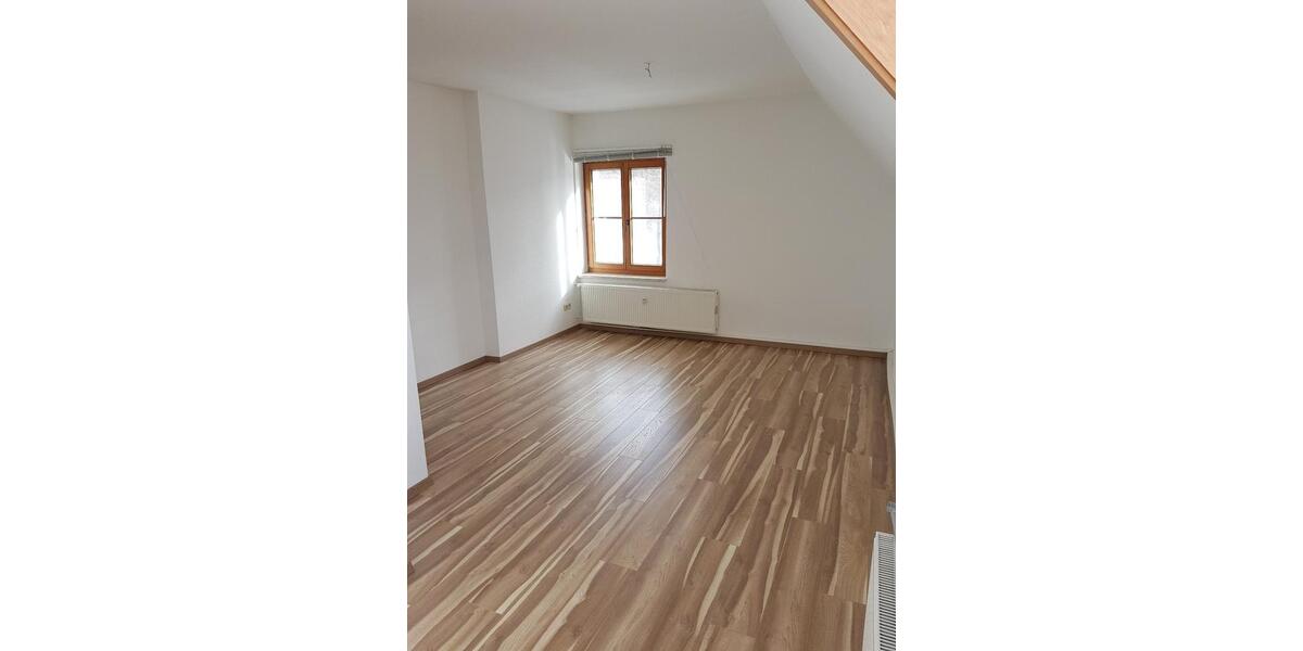 Dachgeschoßwohnung Altenberg Geising - 2 Zimmer, 54 m&sup2;, 369&euro; | Angebot:23528161