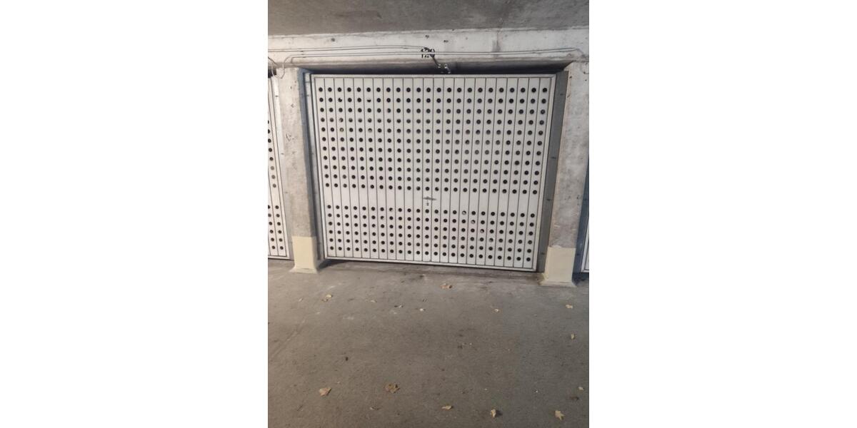 Garagen / Stellplätze Stuttgart Mühlhausen - 100&euro; | Angebot:26705989